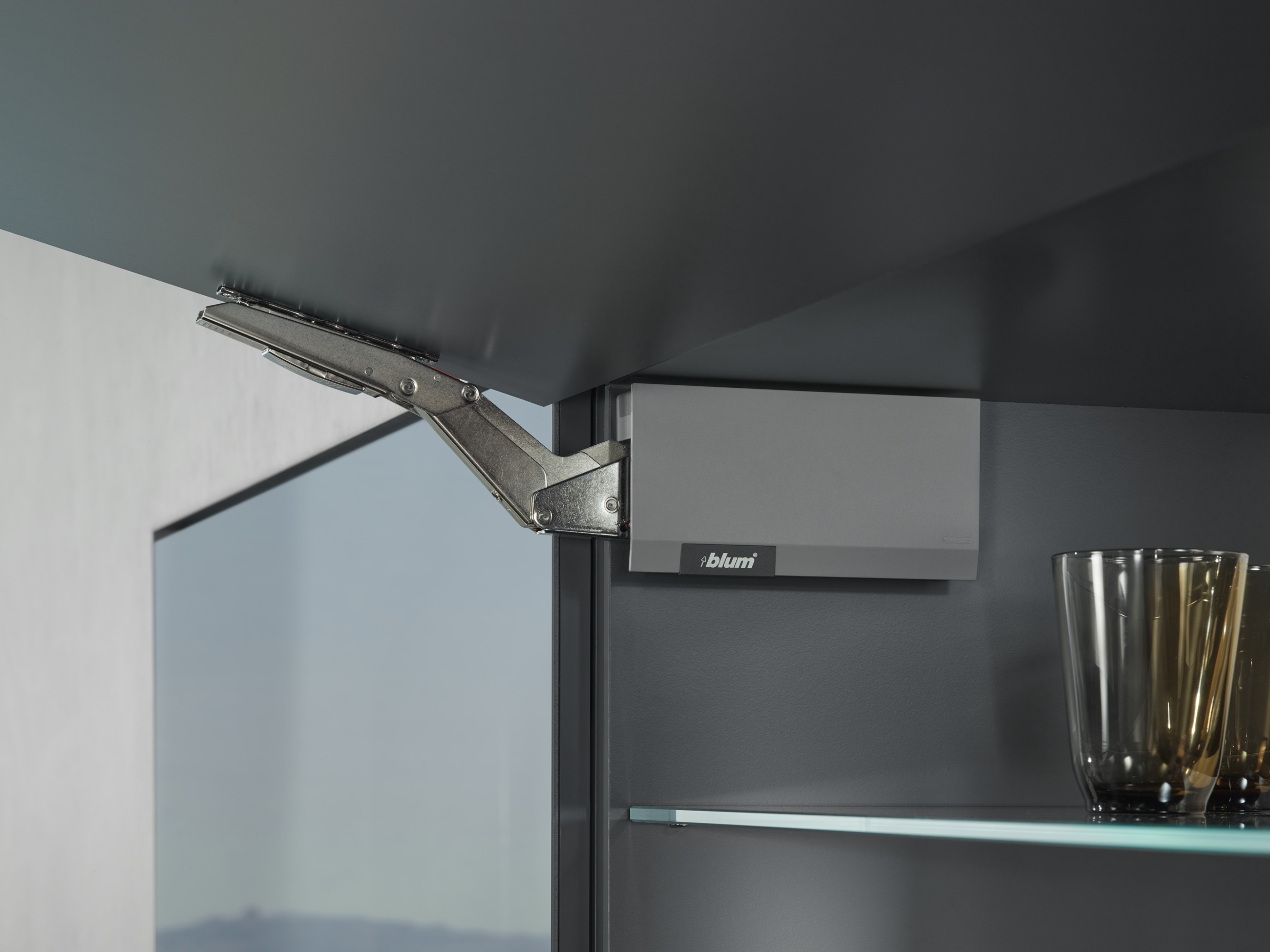 Blum Aventos HK Top - Softclose
